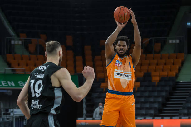 主场球迷的 主场球迷的