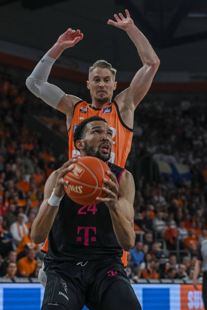 引了国内外 引了国内外